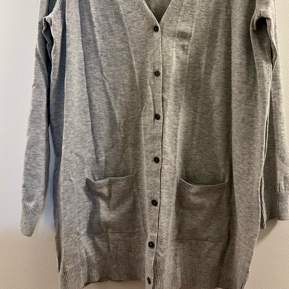 15. Maurices Cardigan - Picture 8 of 9